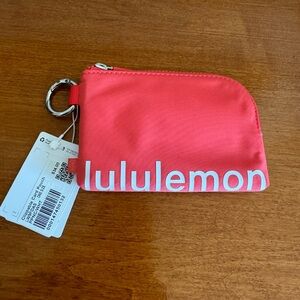 Lululemon clippable card pouch
